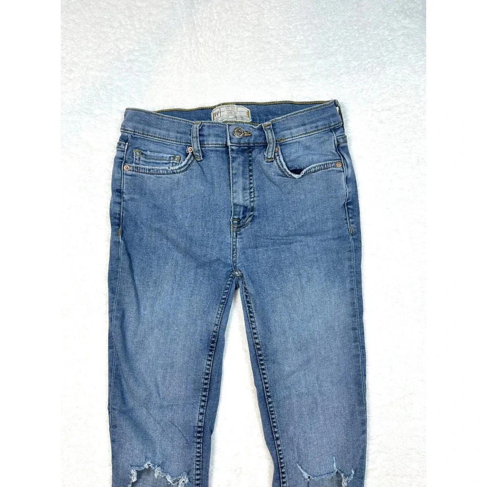 Free People 26 Skinny Stretch denim Urban Outfitters ankle‎ length distressed